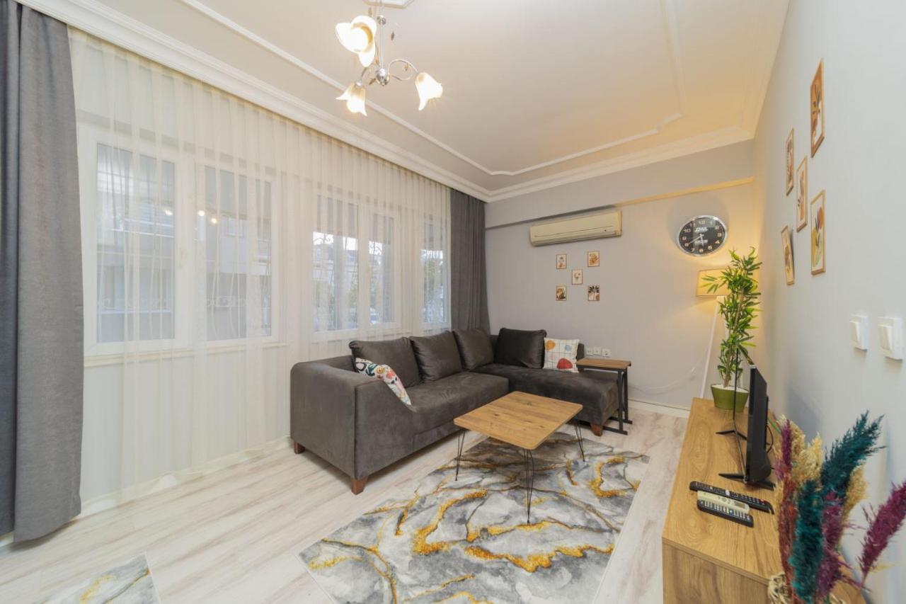 Vibrant Flat With Lovely Balcony In Muratpasa Antalya Ngoại thất bức ảnh