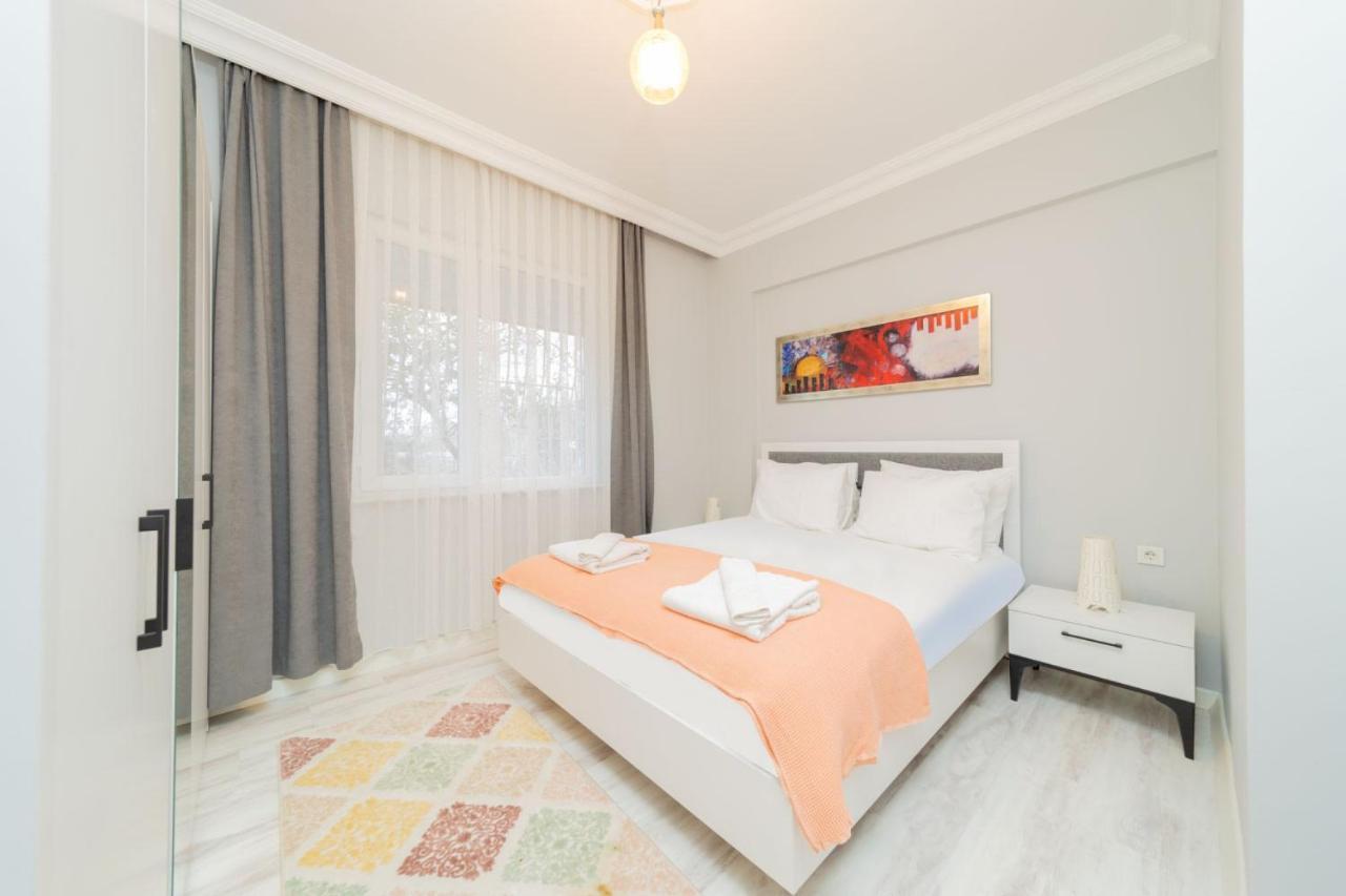 Vibrant Flat With Lovely Balcony In Muratpasa Antalya Ngoại thất bức ảnh